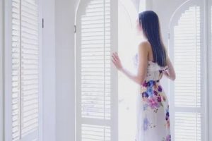 Venetian Blinds Picture of Direct Factory Blinds. They are an established business with a proven record of catering to all the blind fitting needs of customers in Yorkshire, Lincolnshire and Derbyshire.